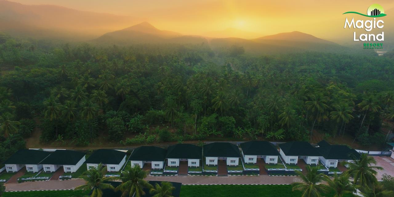 Magic Land Resorts Athirapally Irinjalakuda Extérieur photo