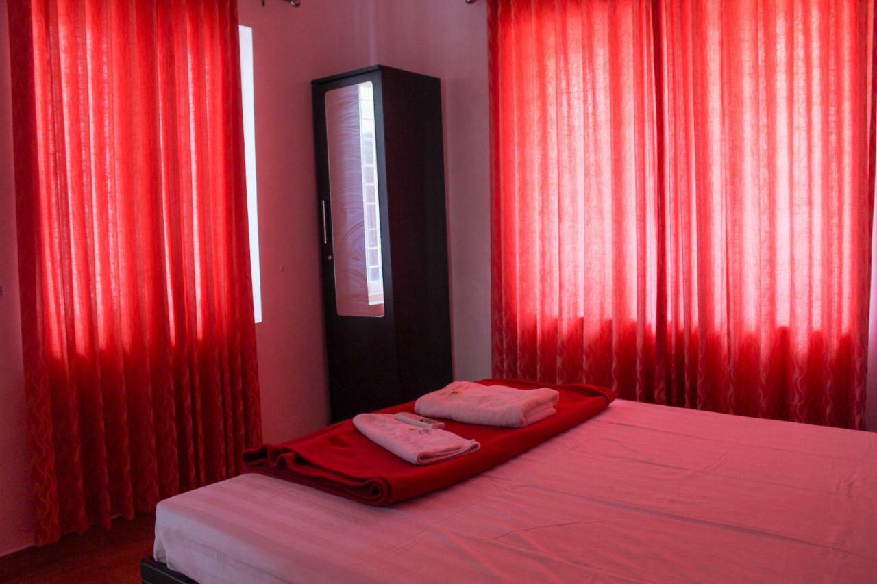 Magic Land Resorts Athirapally Irinjalakuda Extérieur photo