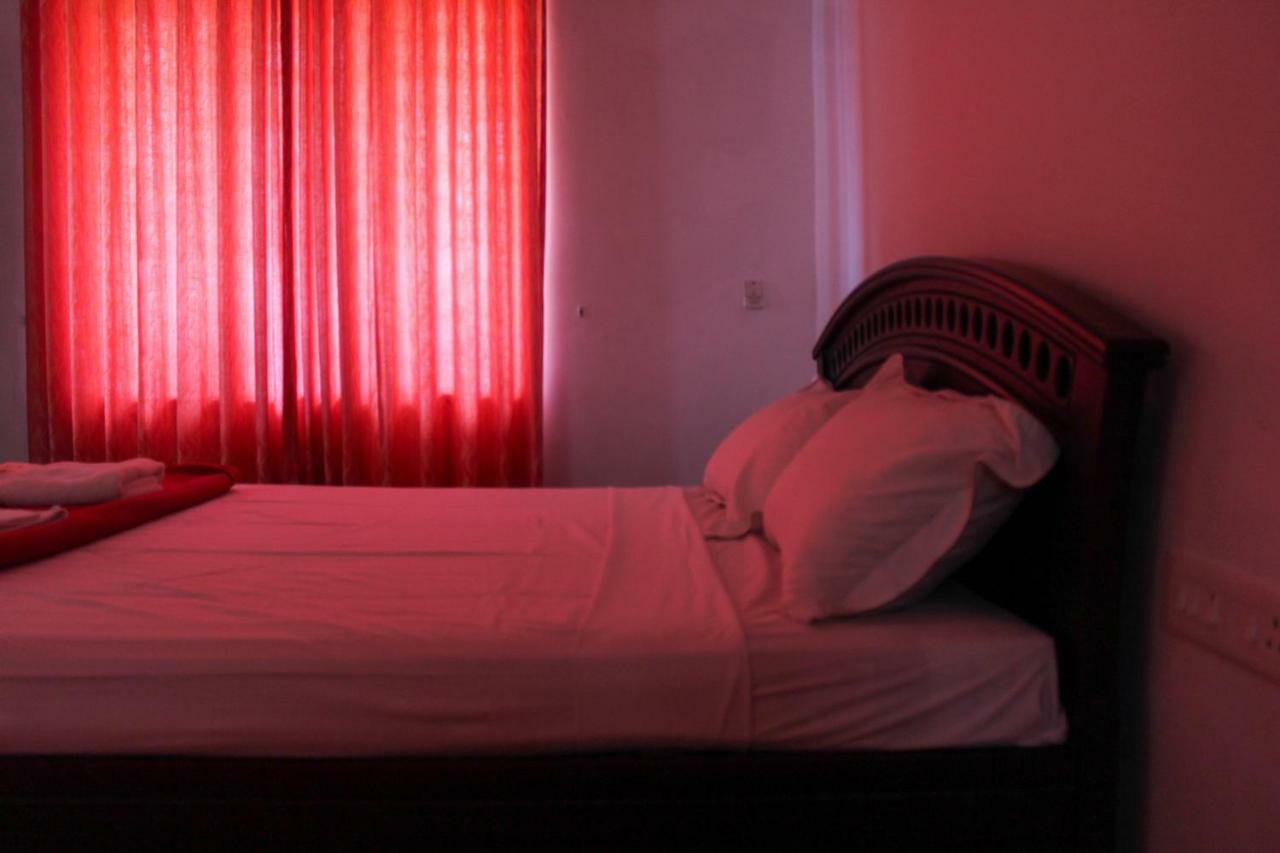 Magic Land Resorts Athirapally Irinjalakuda Extérieur photo